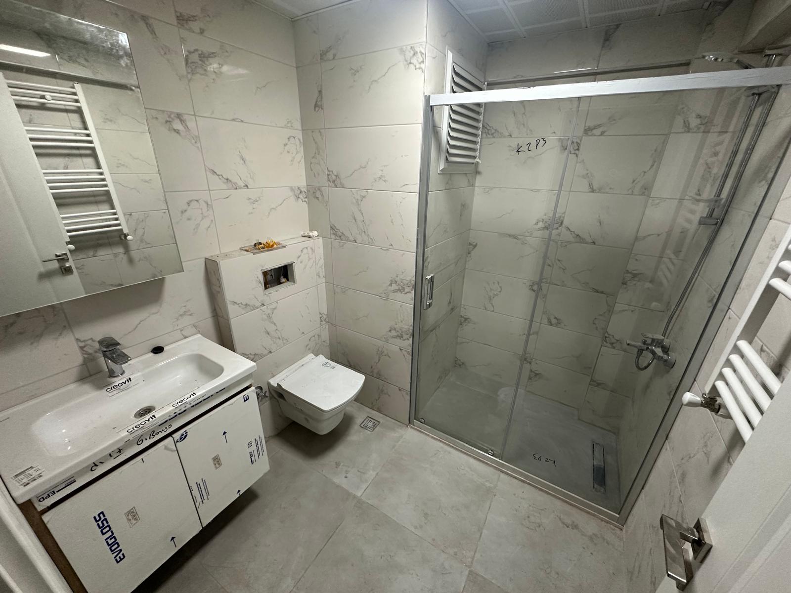 ÖZMERT CEMİL HASEKİOĞLU'NDAN ÜÇ CEPHELİ İKİ BALKONLU 3+1